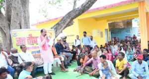 उप मुख्यमंत्री श्री अरुण साव ने एटीआर क्षेत्र के गांवों में लगाई जनचौपाल