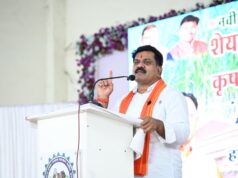 उप मुख्यमंत्री श्री विजय शर्मा ने किसानों को वितरित किए शेयर प्रमाण पत्र