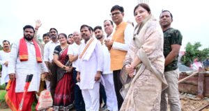माँ चन्द्रहासिनी आरोग्य धाम बनेगा जनसेवा का नया केंद्र : वित्त मंत्री श्री ओपी चौधरी