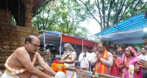 मुख्यमंत्री श्री विष्णुदेव साय ने भोरमदेव धाम में की पूजा-अर्चना, प्रदेश की सुख-समृद्धि के लिए की मंगलकामना
