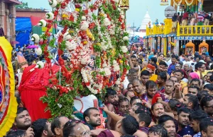 Puri में Lord Jagannath Rath Yatra का दिव्य आगाज, 100 यज्ञों के पुण्य फल और मोक्ष की अद्भुत परंपरा