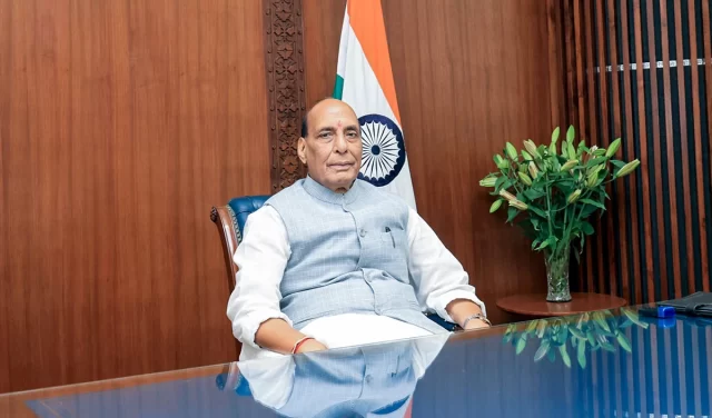 rajnath-singh_large_1319_23