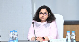 बाढ़ नियंत्रण की तैयारियों को लेकर राष्ट्रीय आपदा प्रबंधन प्राधिकरण द्वारा बाढ़ नियंत्रण को लेकर कान्फ्रेंस