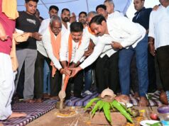 उप मुख्यमंत्री एवं कवर्धा विधायक श्री विजय शर्मा ने 78.51 लाख रुपए के दो सीसी सड़क सह नाली निर्माण कार्यों का किया भूमिपूजन