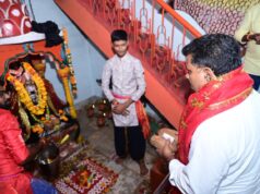महाअष्टमी पर उप मुख्यमंत्री श्री विजय शर्मा ने किए मां दंतेश्वरी, मां परमेश्वरी और मां चंडी के दर्शन