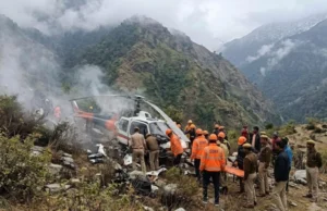 उत्तराखंड के जोशीमठ में हेलीकॉप्टर क्रैश, पायलट समेत 6 लोग थे सवार, सभी की मौत